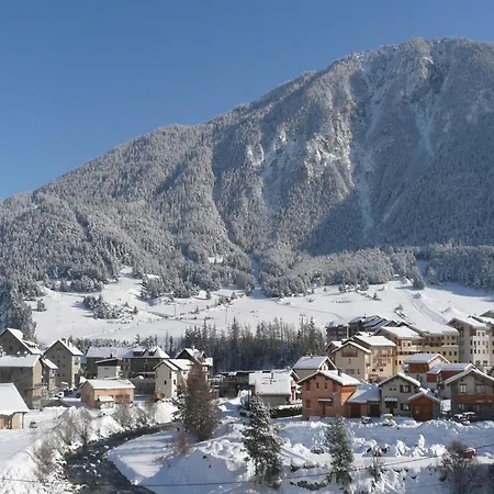 In Termignon With Ski-in Ski-out Appartamento